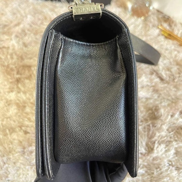 Authentic Chanel Boy 10 Caviar - Picture 11 of 16